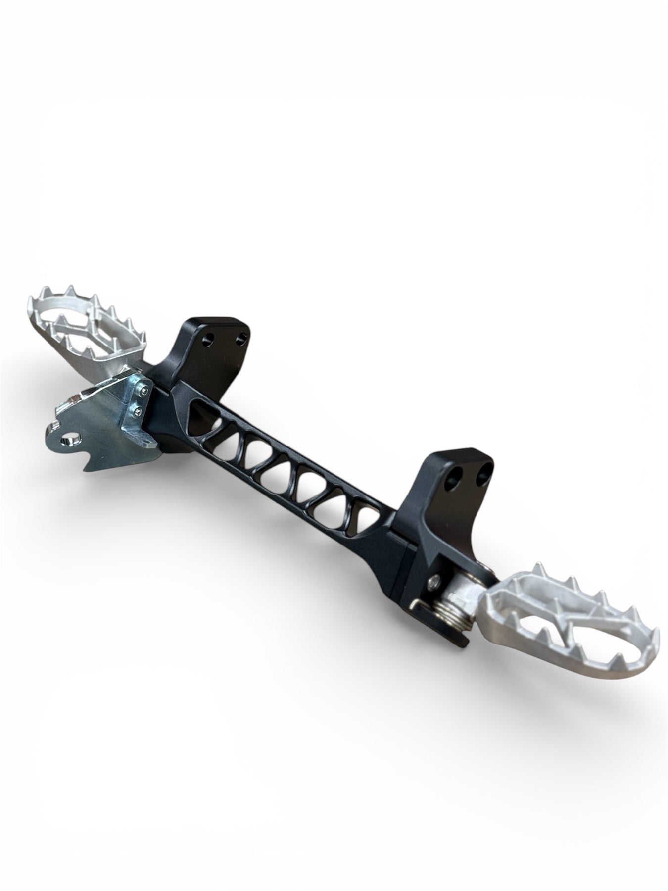 Etm Rtr Foot Peg Spring E&C ETM RTR CNC Race Peg Bar | Electro & Co. – Electro & Company Inc.
