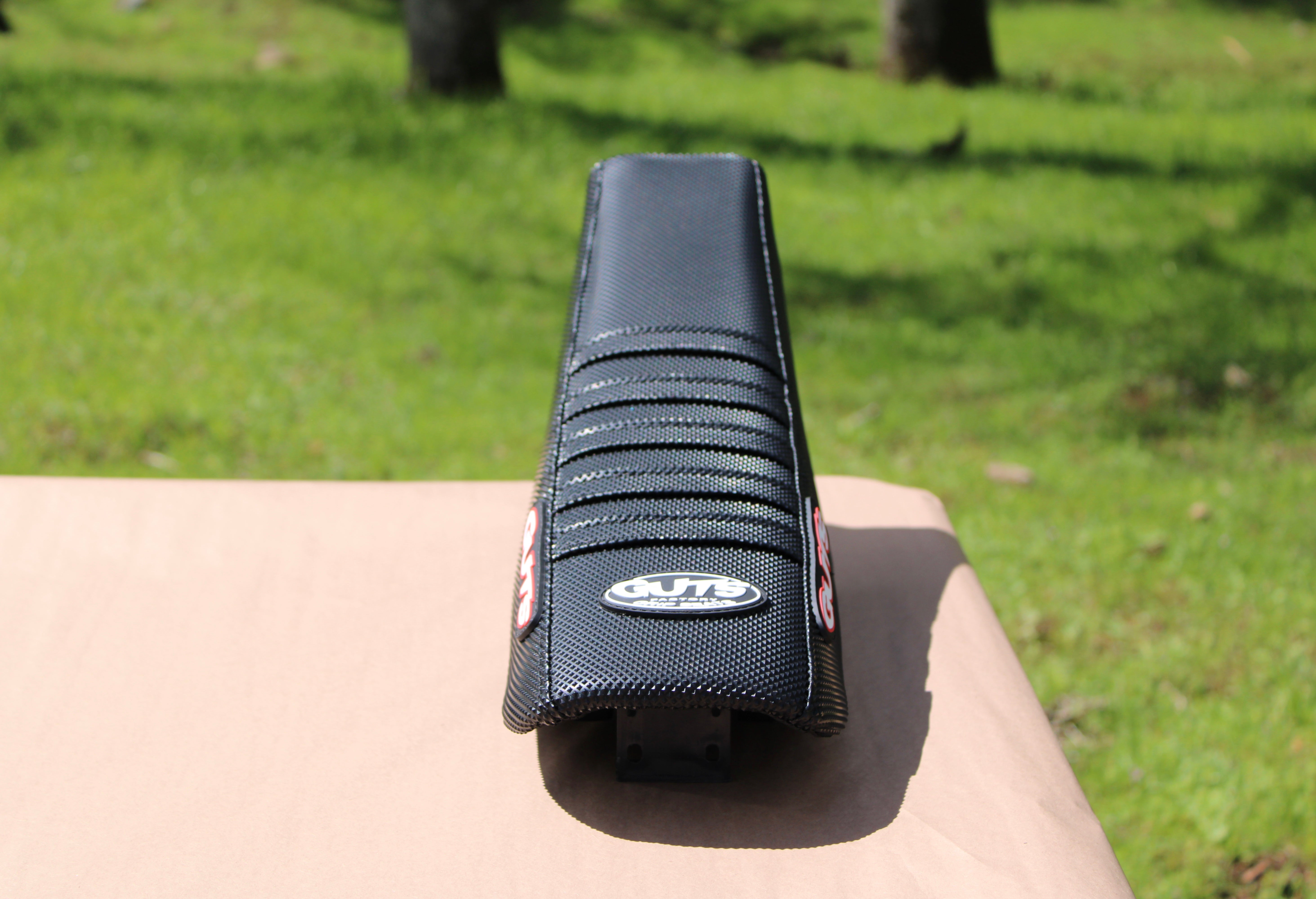 GUTS Seats for Razor MX/SX | Electro & Co – Electro & Company Inc.
