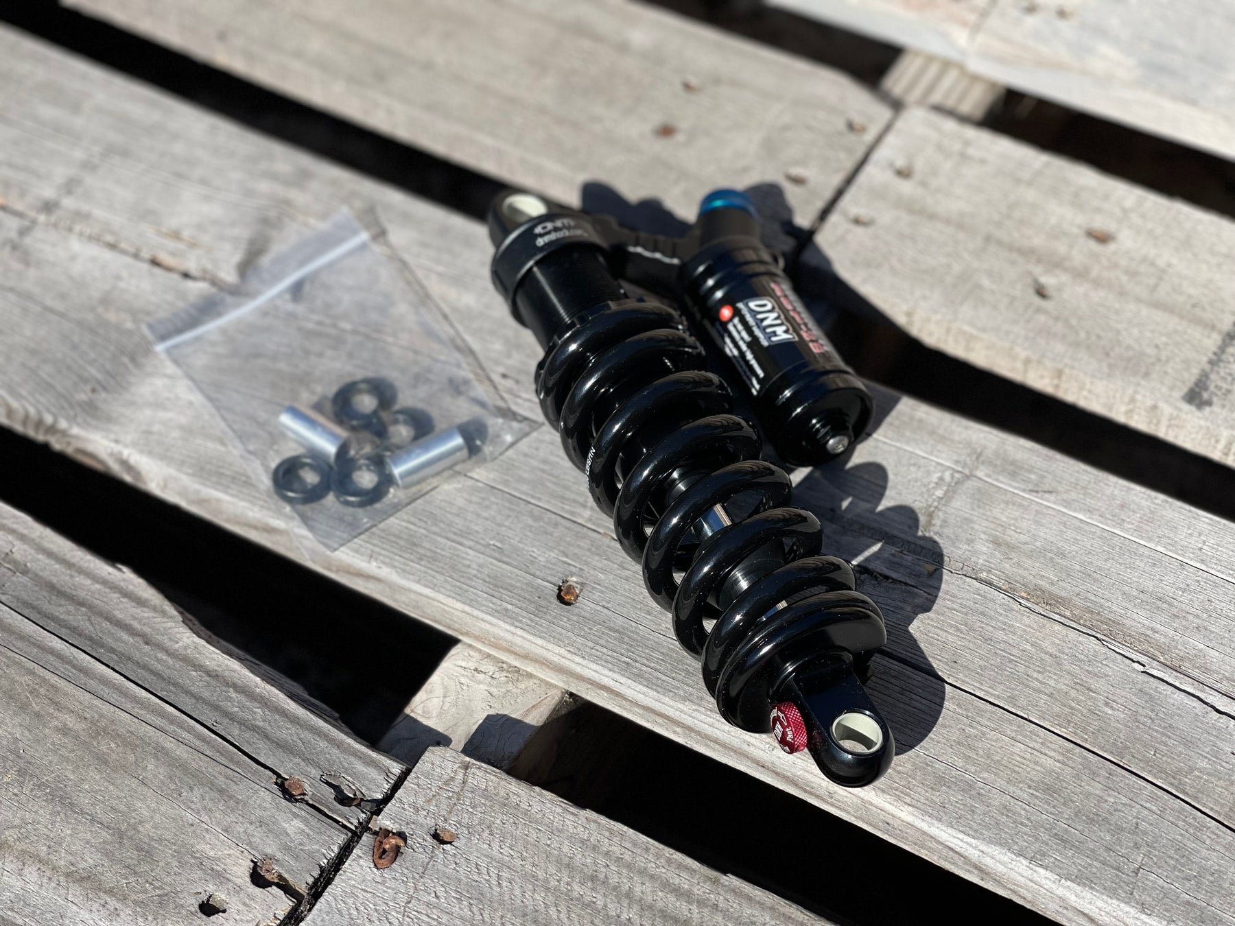 Razor Pro Spec Upgrade DNM Shock | Electro & Co – Electro & Company Inc.