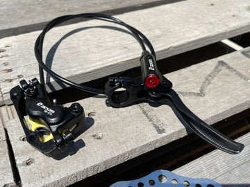 Razor / ETM™ 4 Piston Hydro Brake Kit